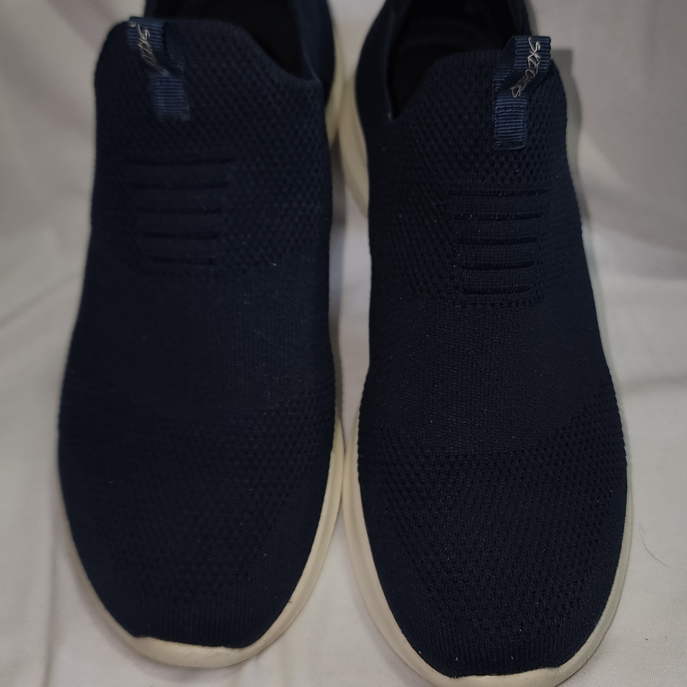 Skechers Navy Blue Athletic Shoes